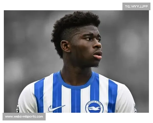 曼联猎物巴莱巴状态持续低迷,对阵维拉仅22分钟被换下 曼联猎物巴莱巴状态持续低迷,对阵维拉仅22分钟被换下